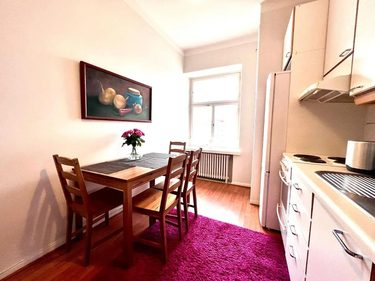 Lovely 1 Room Apartment In Kamppi Helsinki